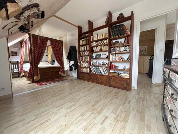 Maison 6 pièce(s) 4 chambre(s) 136 m²