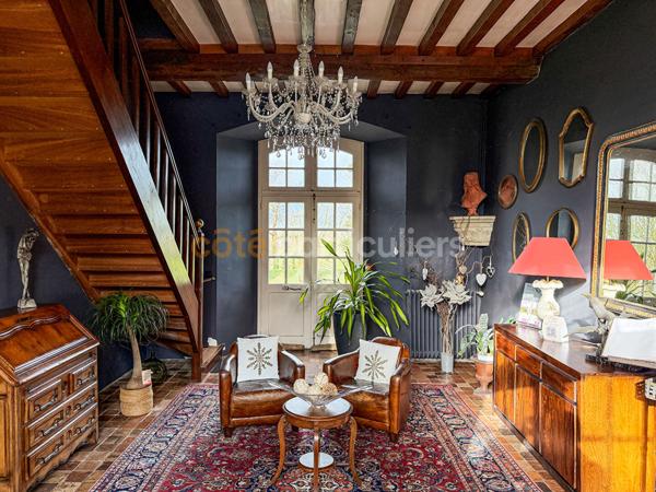 Vente
                Demeure de Prestige1800 m² - 30 Pièces -
                    SAINT-LO (50000)