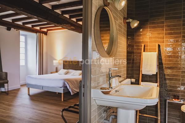 Vente
                Demeure de Prestige1800 m² - 30 Pièces -
                    SAINT-LO (50000)