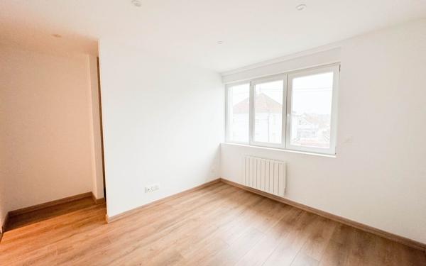 Appartement à vendre    3 pièces • 60 m2 Weyersheim