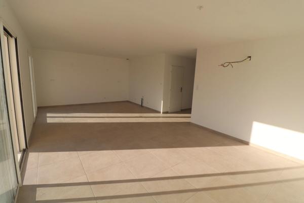 Votre future maison pleine de confort vous attend à Borgo....