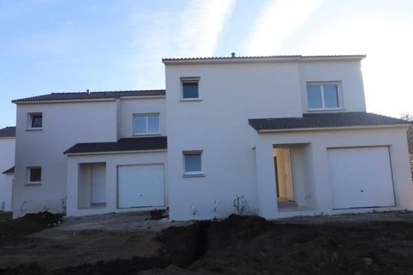 Votre future maison pleine de confort vous attend à Borgo....