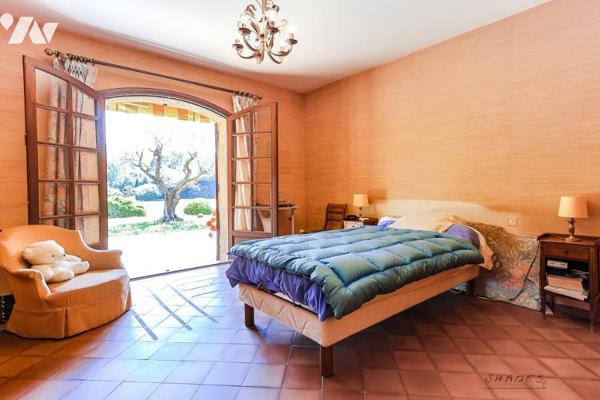 Propriété d'exception à Hyères  