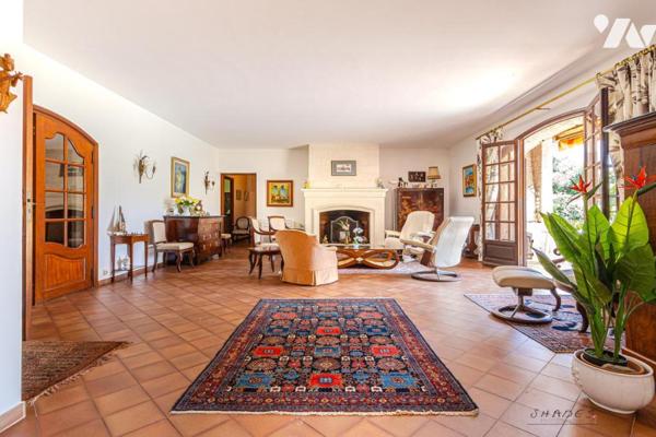 Propriété d'exception à Hyères  