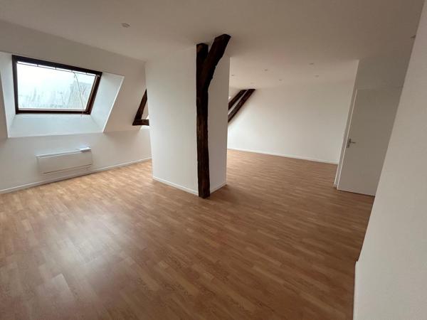 Opportunité investisseurs : Immeuble mixte 504 m² au cœur de Sens
