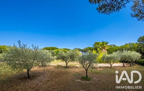 Maison à vendre 6 pièces 178 m² Roquebrune-sur-Argens