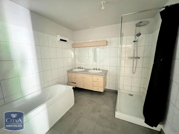 Appartement à louer 3 pièces 86.12m² Château-Thierry (02400)