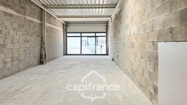 Cellule commerciale à louer proche de CHALON SUR SAONE (71)