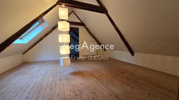 Maison à PLUMELIAU, 56930 - 8 pièces 250m²