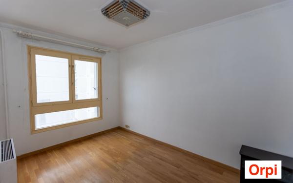 Appartement à vendre    3 pièces • 68,42 m2 Bagnolet