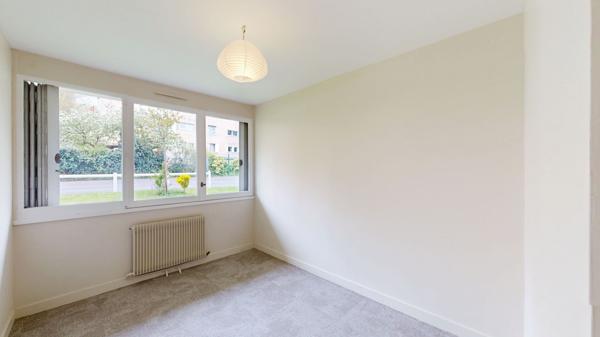 Appartement Chatenay Malabry 2 pièces - Lumineux - Parking + Cave