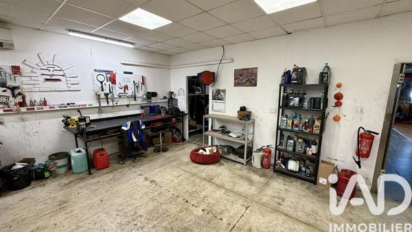 Divers Commerces à vendre 283 m² Uzès