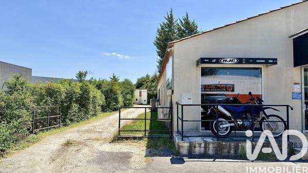 Divers Commerces à vendre 283 m² Uzès