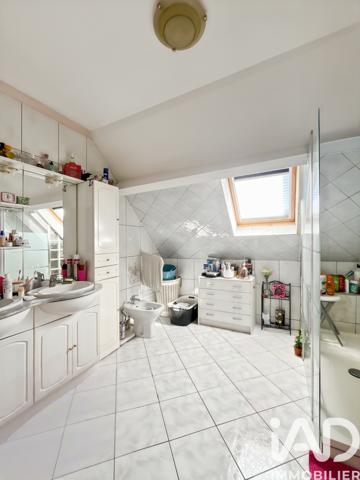 Maison à vendre 6 pièces 116 m² Villecresnes