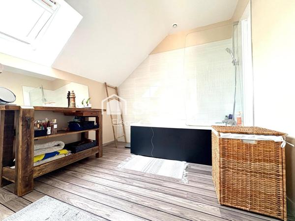 Jolie maison en pierre de 90 m2 habitable total 97 m2