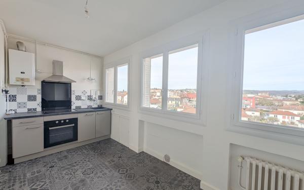 Appartement à vendre    3 pièces • 67,48 m2 Aurillac