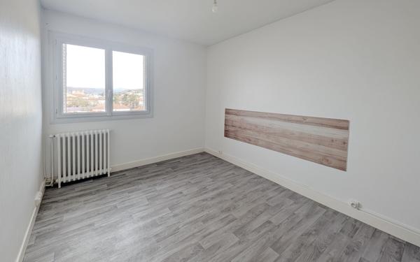 Appartement à vendre    3 pièces • 67,48 m2 Aurillac