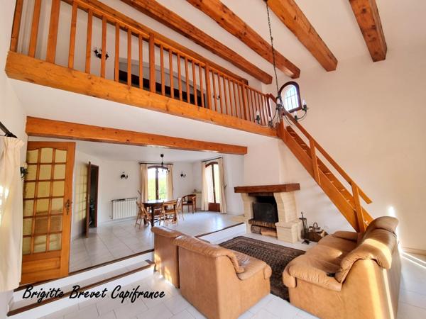 Maison traditionnelle à vendre 7 pièces - 176 m2 FUVEAU (13)