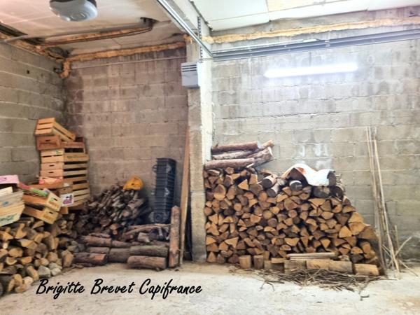 Maison traditionnelle à vendre 7 pièces - 176 m2 FUVEAU (13)