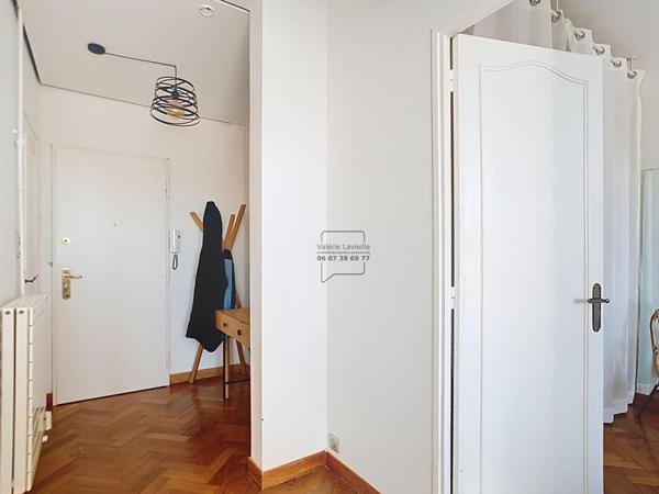 MARSEILLE (13002) -  Vieux Port - Exclusivité - Type 2 - Dernier étage - Vue Imprenable