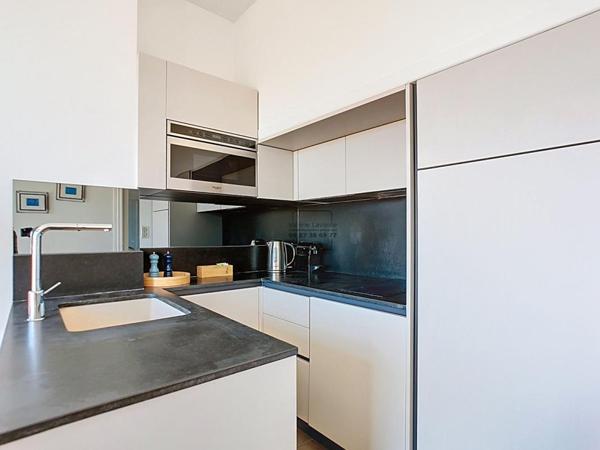 MARSEILLE (13002) -  Vieux Port - Exclusivité - Type 2 - Dernier étage - Vue Imprenable