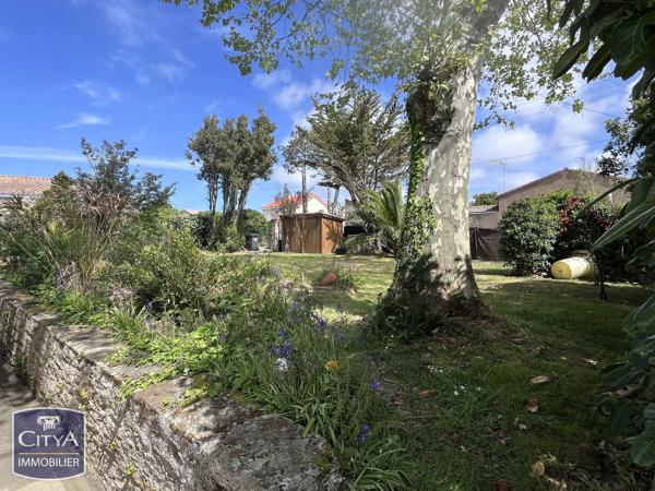 Maison à vendre 8 pièces 160m² Saint-Michel-Chef-Chef (44730)