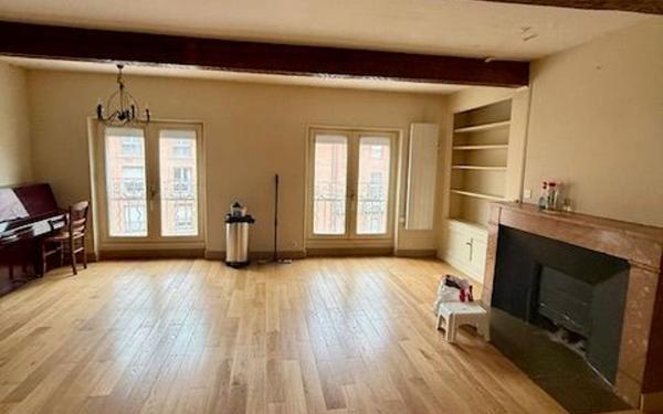 Appartement à vendre    3 pièces • 76,69 m2 Toulouse