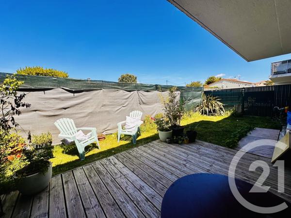 Appartement F4 à vendre  4 pièces - 67,91 m 2   ROCHEFORT  - 17