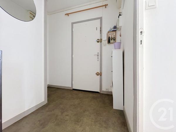 Appartement F4 à vendre  4 pièces - 67,91 m 2   ROCHEFORT  - 17