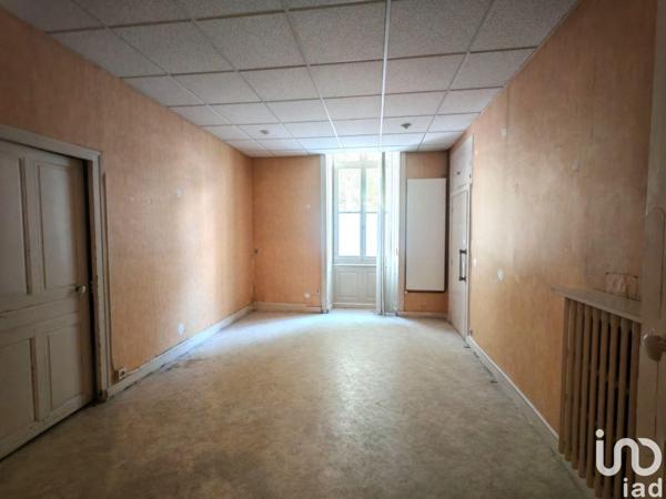 Location bureaux 140 m² Largentière