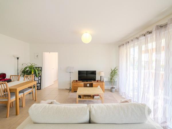 Appartement F2 à vendre  2 pièces - 52,04 m 2   DAX  - 40