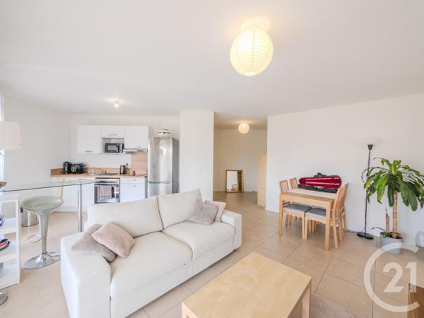 Appartement F2 à vendre  2 pièces - 52,04 m 2   DAX  - 40