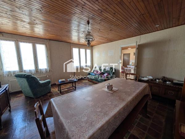 Maison en Pierre proche de toutes commodités