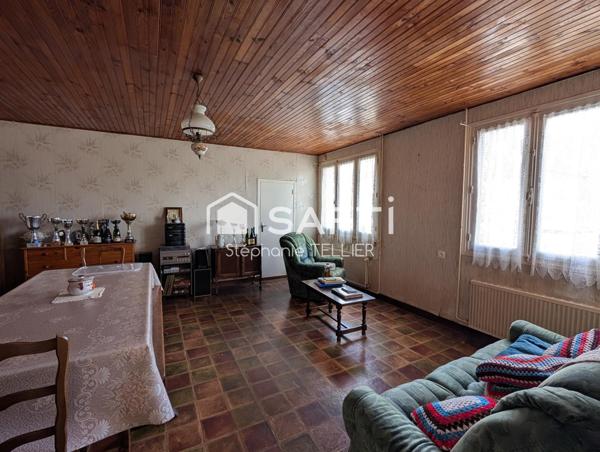 Maison en Pierre proche de toutes commodités