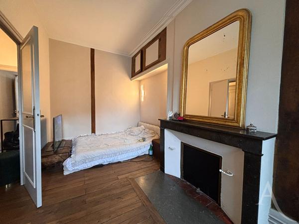 Appartement 2 pièces en centre-ville de Bourges avec charme !