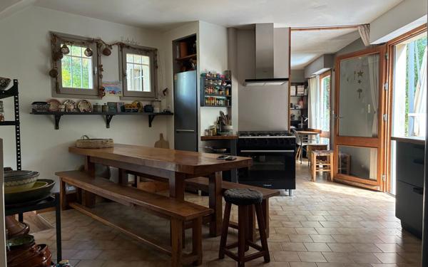 Maison à vendre    5 pièces • 131 m2 Seignosse