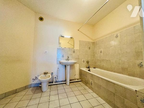 TOURS VELPEAU NORD
Rue du Rempart
Proche commodités