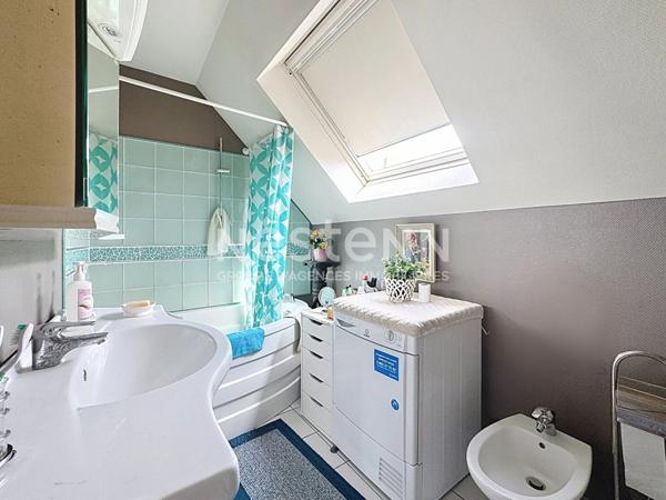 Maison familiale à Morangis proche des écoles et des transports 4 chambres sous-sol total