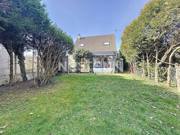 Maison familiale à Morangis proche des écoles et des transports 4 chambres sous-sol total