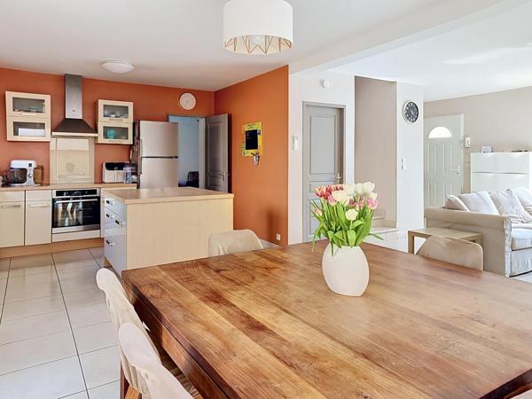 Villa 4 Chambres - bureau - piscine