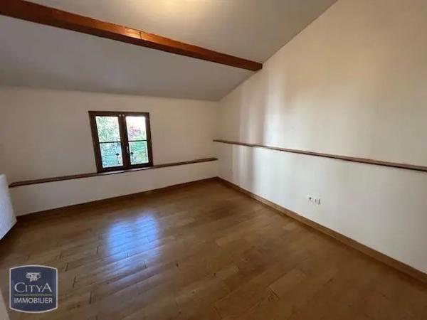 Maison à louer 4 pièces 108m²