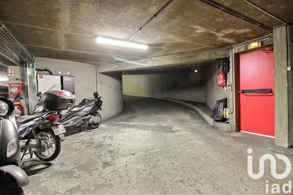 Parking à vendre 12 m² Paris 3