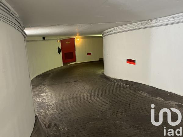 Parking à vendre 12 m² Paris 3