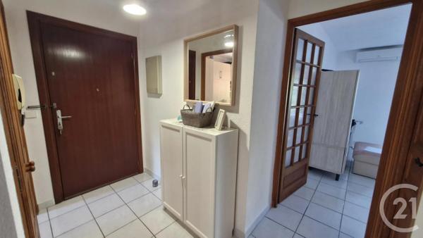 Appartement F3 à vendre  3 pièces - 52,90 m 2   SIX FOURS LES PLAGES  - 83