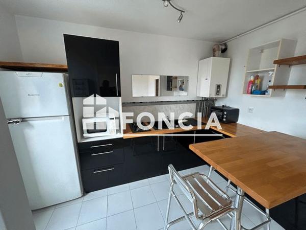 Location Studio 34.8 m² - 105 RUE DU 4 SEPTEMBRE Valence 26000