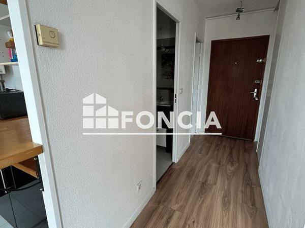 Location Studio 34.8 m² - 105 RUE DU 4 SEPTEMBRE Valence 26000