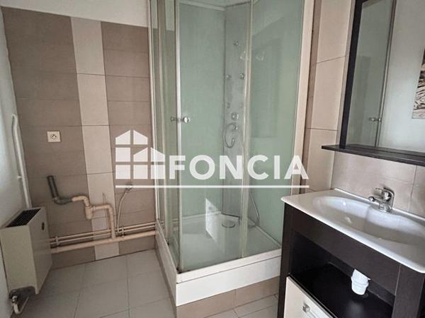 Location Studio 34.8 m² - 105 RUE DU 4 SEPTEMBRE Valence 26000