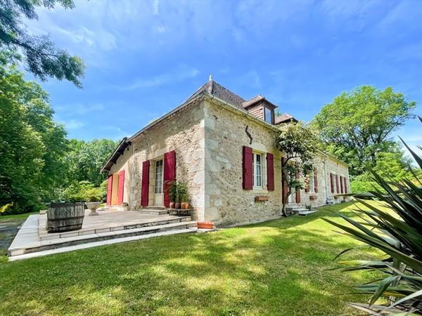 Charmante maison périgourdine avec dépendance, proche de Villeréal