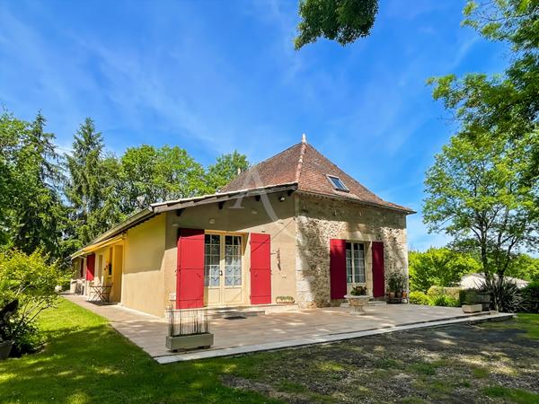Charmante maison périgourdine avec dépendance, proche de Villeréal