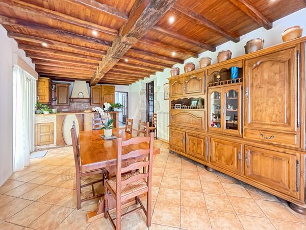 Charmante maison périgourdine avec dépendance, proche de Villeréal